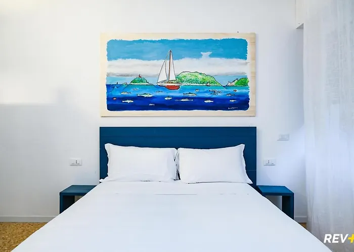 Lia Art Hotel
